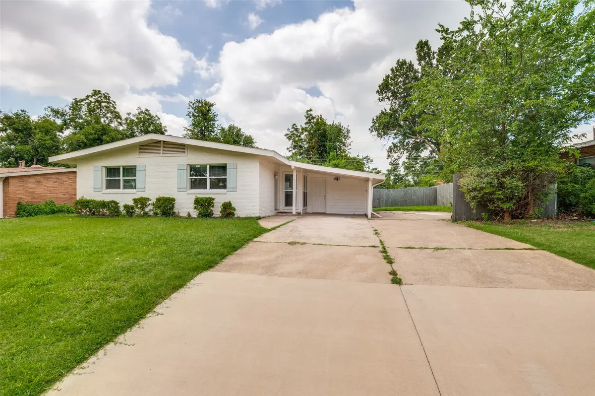 2114 Miriam Lane, Arlington, TX 76010 - #1