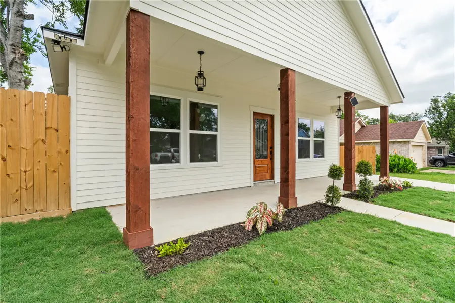 1015 Stella Street, Fort Worth, TX 76104 - #3