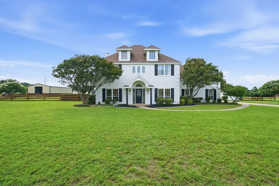 1301 Rolling Acres Drive, Argyle, TX 76226 - #2