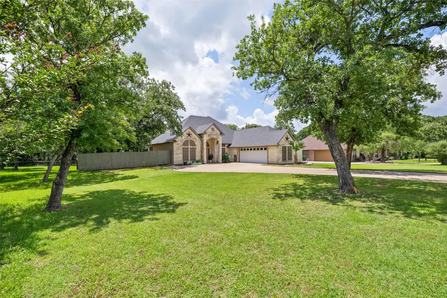 6705 Forest Oaks Court, Granbury, TX 76049 - #2