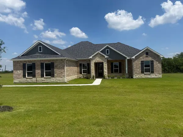 216 Slimp Bluff, Azle, TX 76020