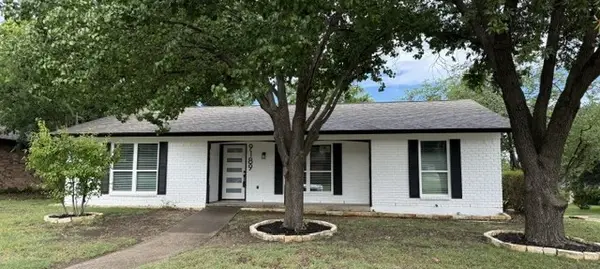 9189 Meadowcrest Street, Frisco, TX 75033