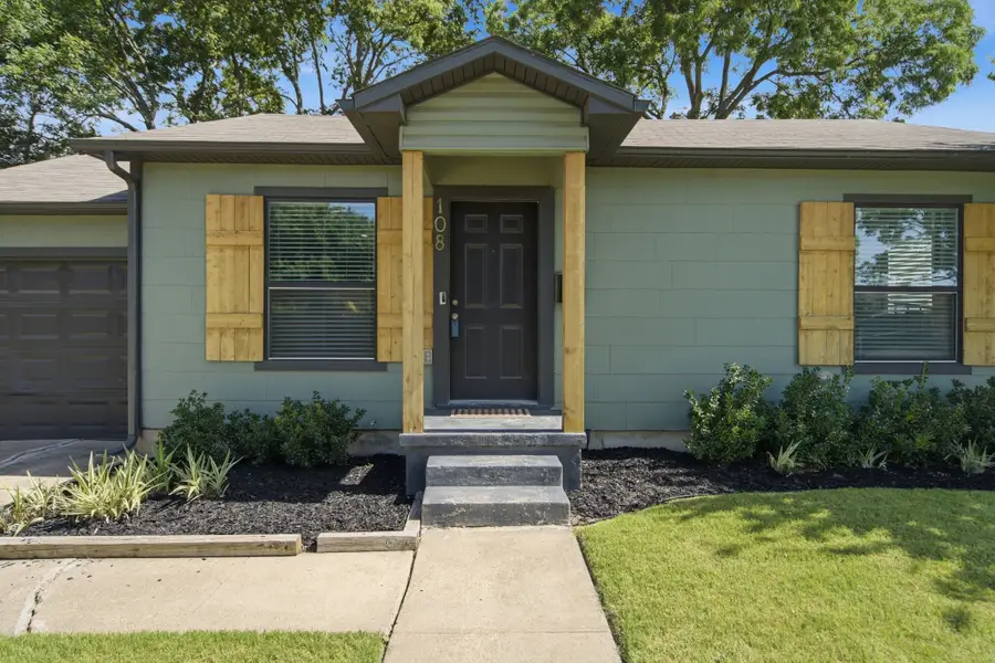 108 W White Avenue, McKinney, TX 75069 - #2