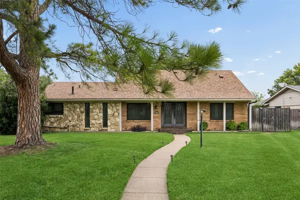 1303 Berkeley Drive, Richardson, TX 75081