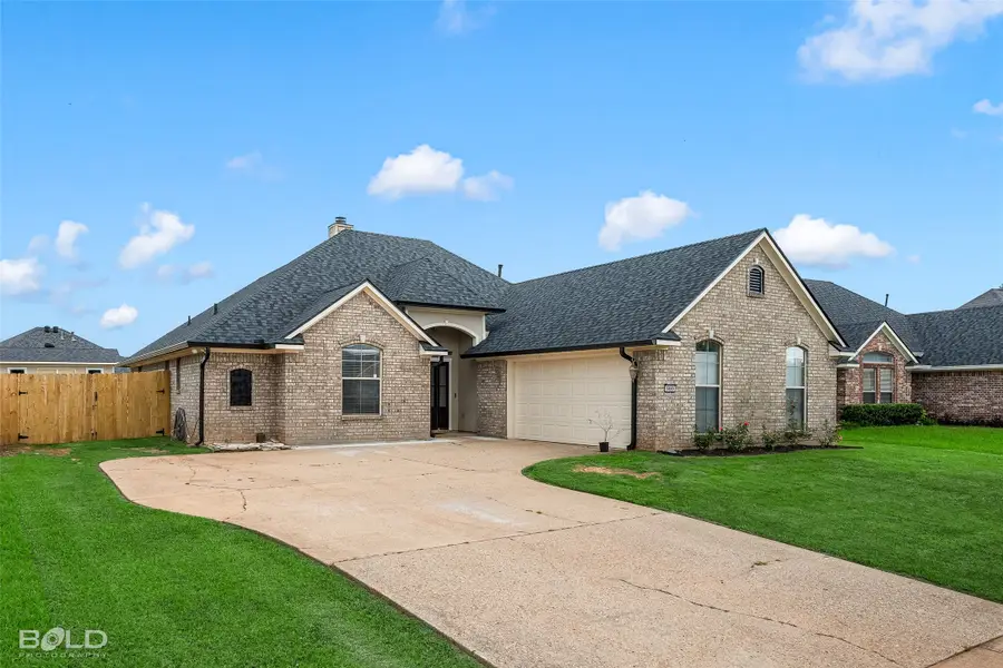 5820 Bluebonnett Drive, Bossier City, LA 71112 - #3