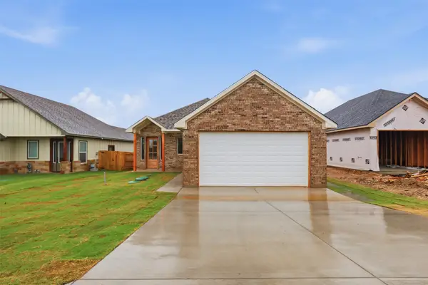 1413 Ridgeview Circle, Granbury, TX 76048