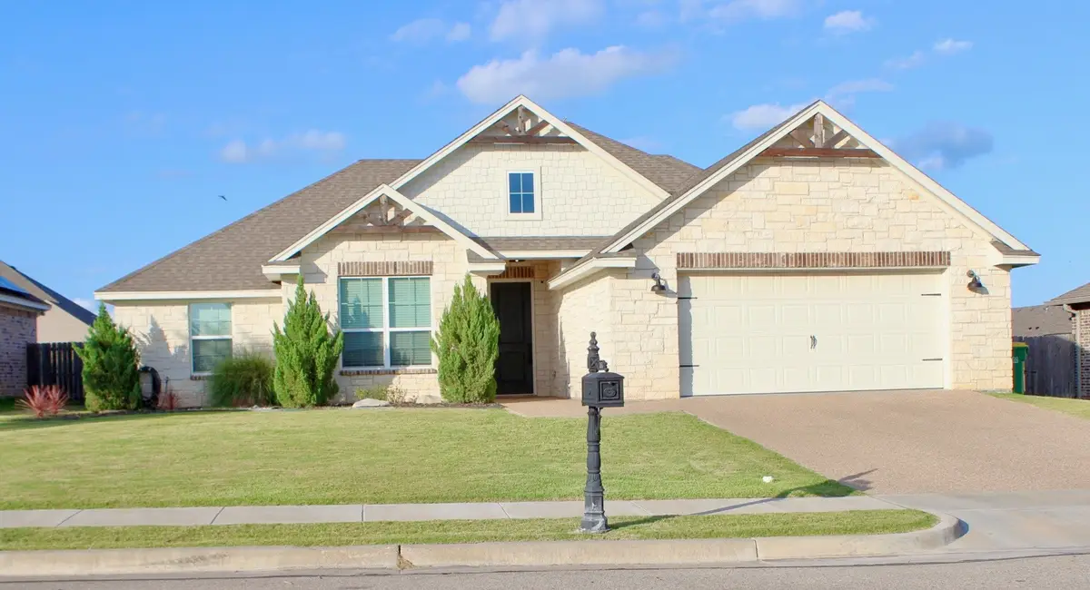 395 Cavitt Court, Robinson, TX 76706 - #1
