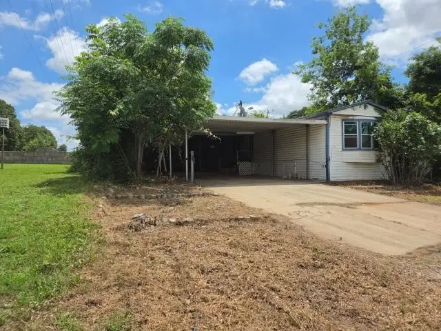 6344 S Highland Circle, Haltom City, TX 76117 - #2