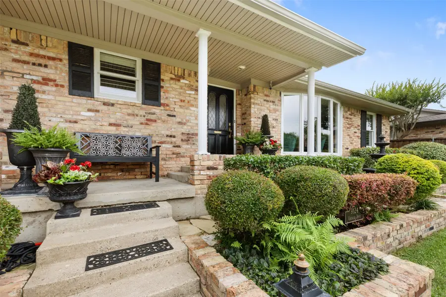 9124 Vinewood Drive, Dallas, TX 75228 - #2