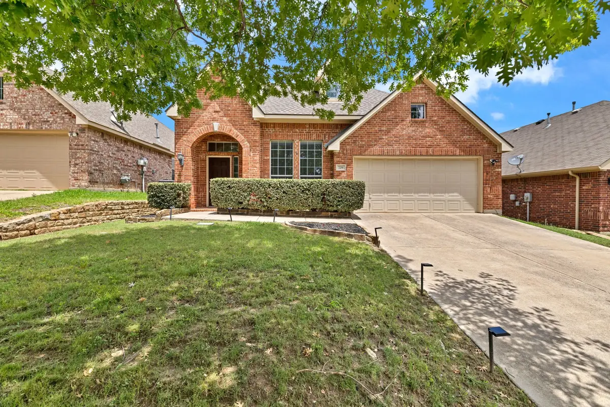 729 Red Elm Lane, Fort Worth, TX 76131 - #1