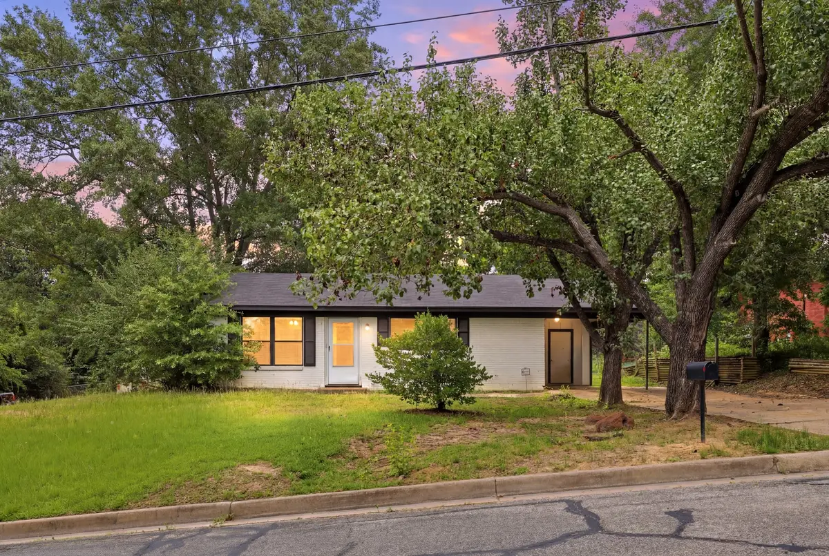 1919 Bradshaw, Tyler, TX 75702 - #1