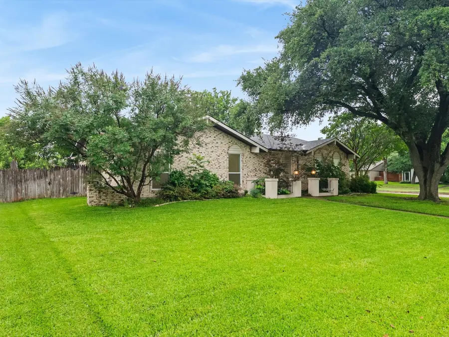6 Collins Court, Richardson, TX 75081 - #3
