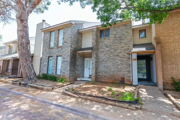73 Fairway Oaks Boulevard, Abilene, TX 79606
