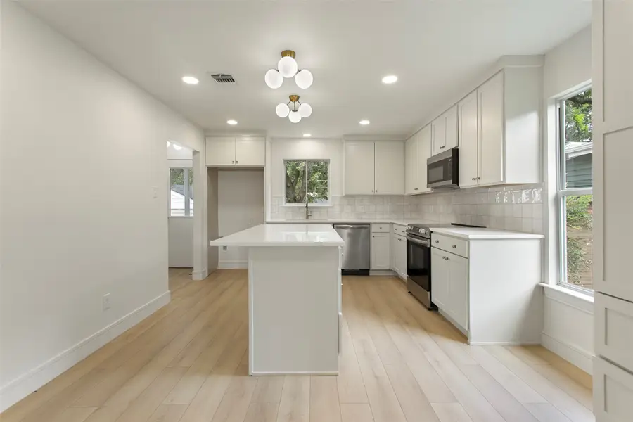 3324 Ryan Avenue, Fort Worth, TX 76110 - #3