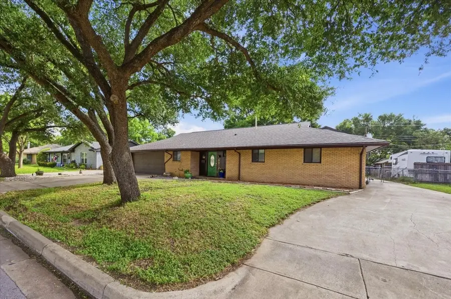 6812 Treehaven Road, Fort Worth, TX 76116 - #2