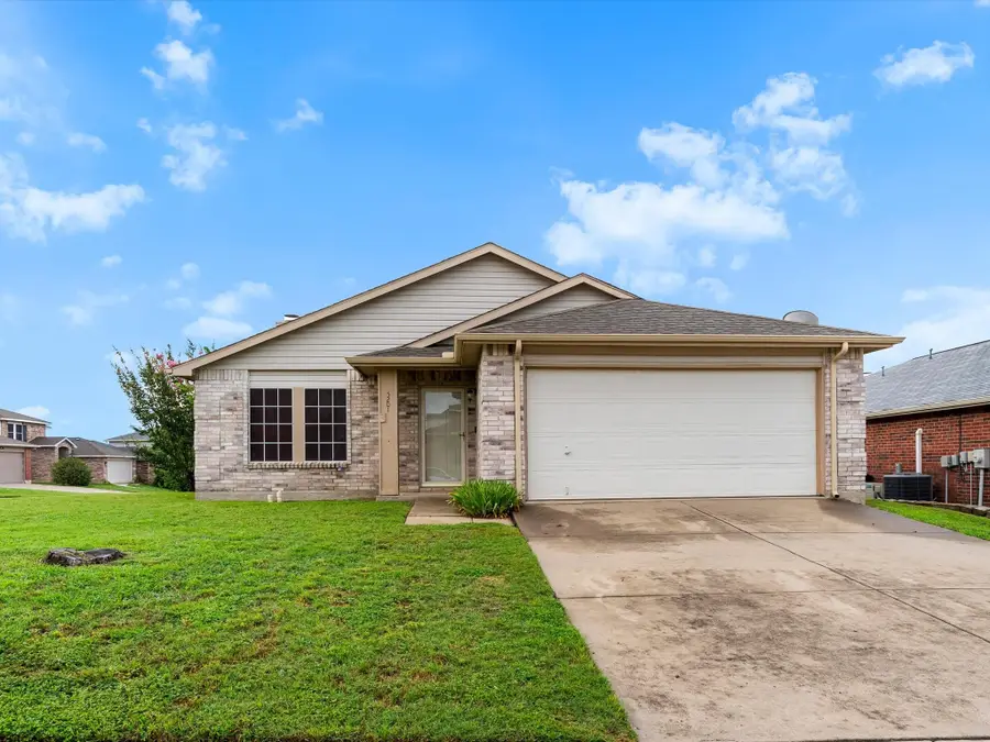 5201 Royal Birkdale Drive, Fort Worth, TX 76135 - #2
