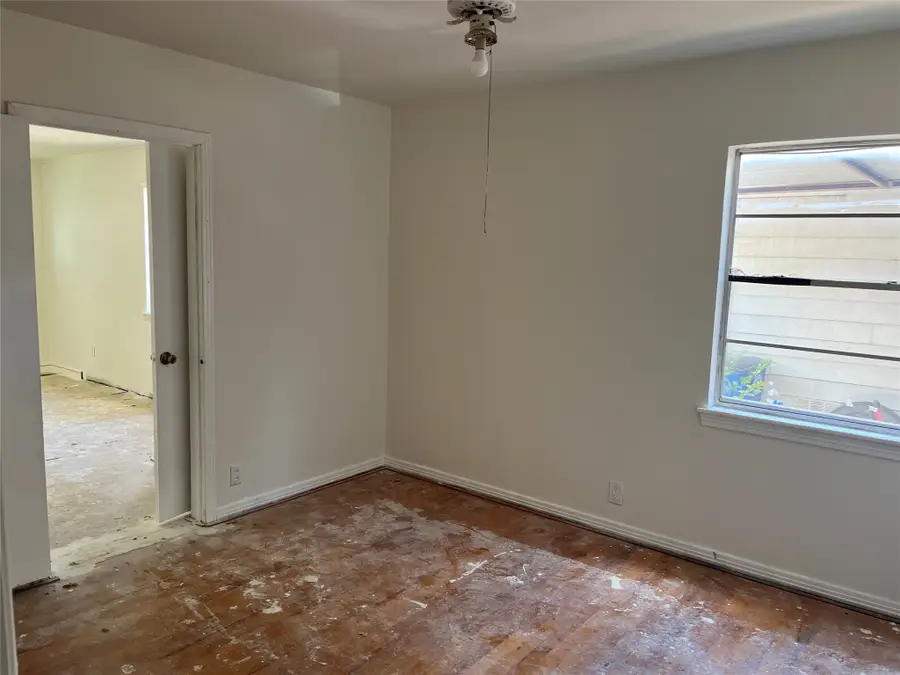 3423 Texas Drive, Dallas, TX 75211 - #3