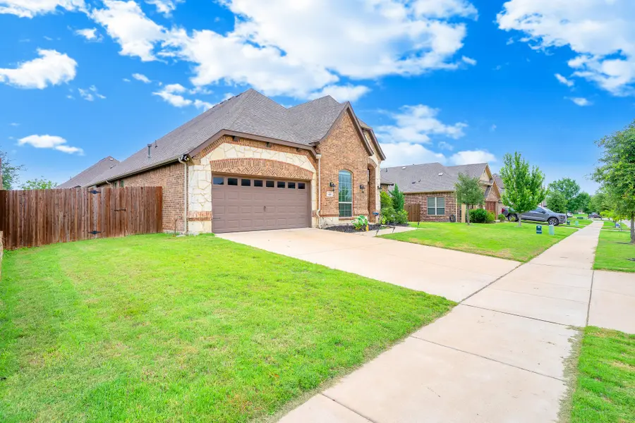 395 Strait Lane, Waxahachie, TX 75165 - #2