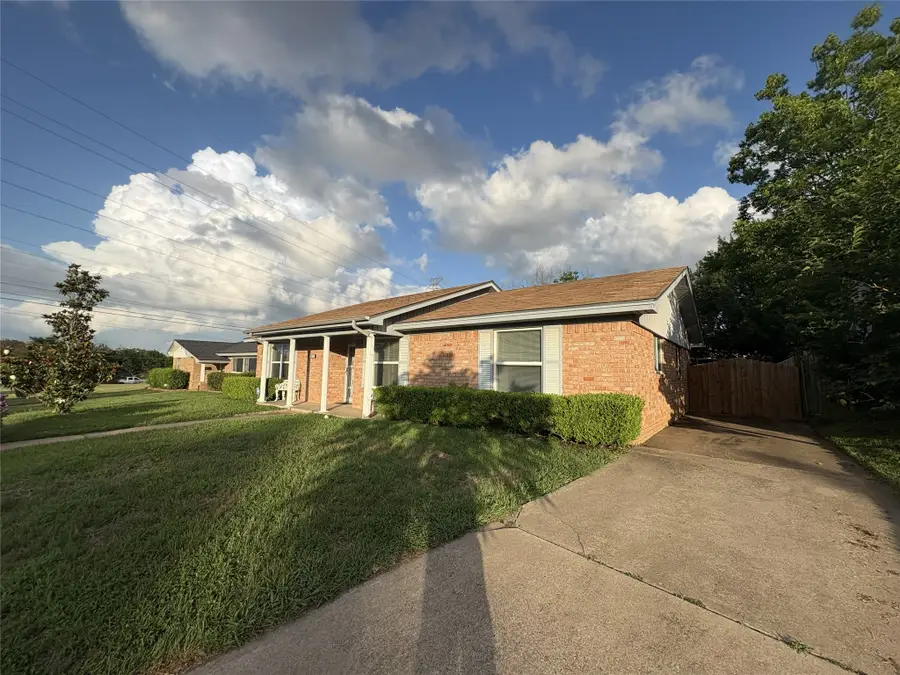 6100 Landmark Drive, Waco, TX 76710 - #3