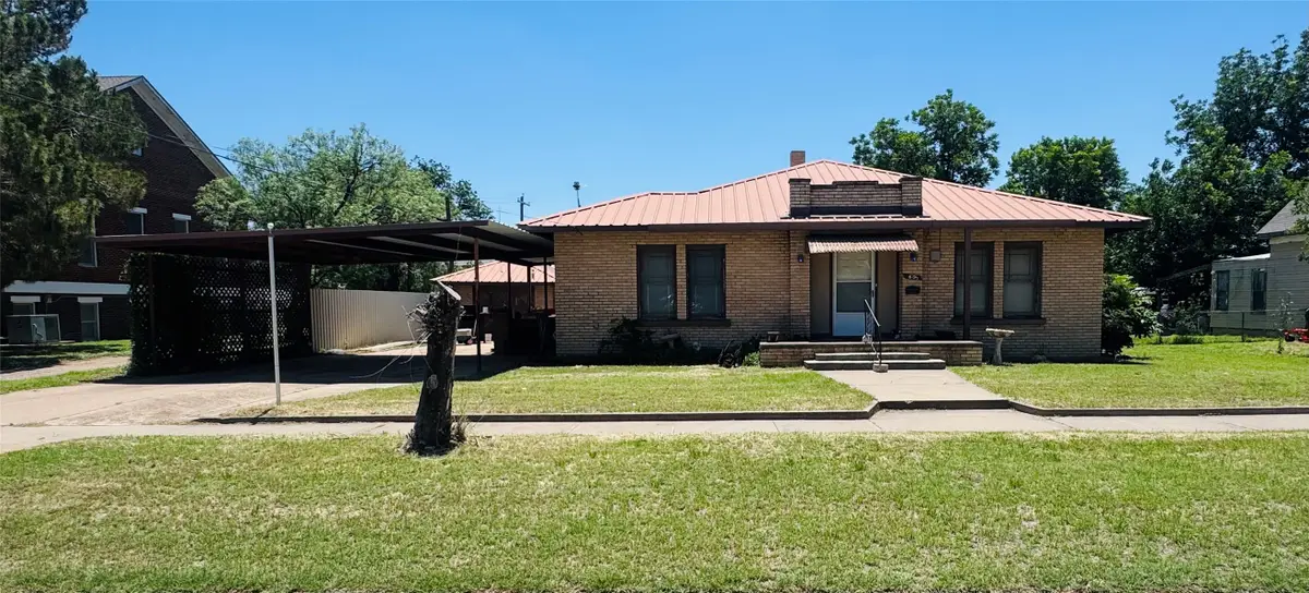 605 N 2nd Street, Haskell, TX 79521 - #1