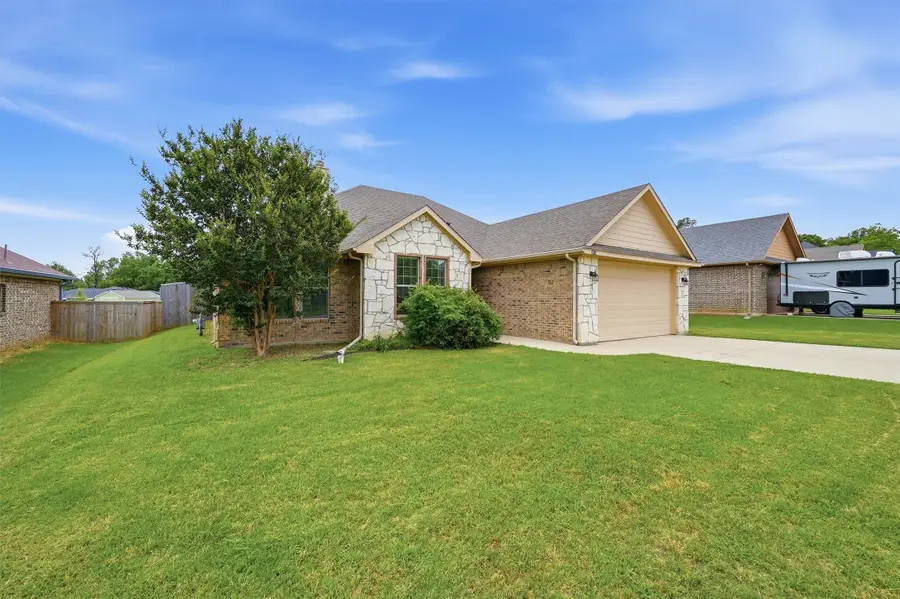 2612 Flora Lane, Denison, TX 75020 - #3