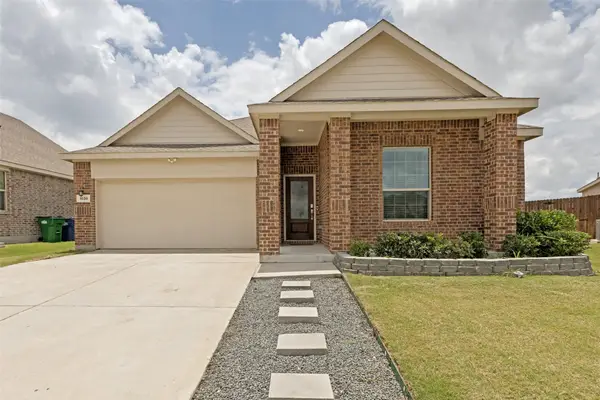 1038 Manuel Drive, Fate, TX 75087
