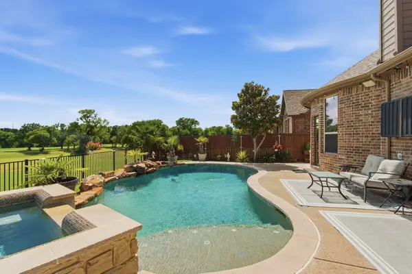 15601 Mirasol Drive, Fort Worth, TX 76177