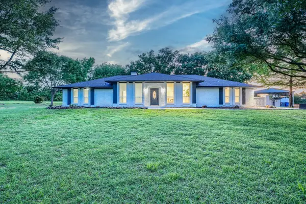 931 Meadow Drive, Rockwall, TX 75032
