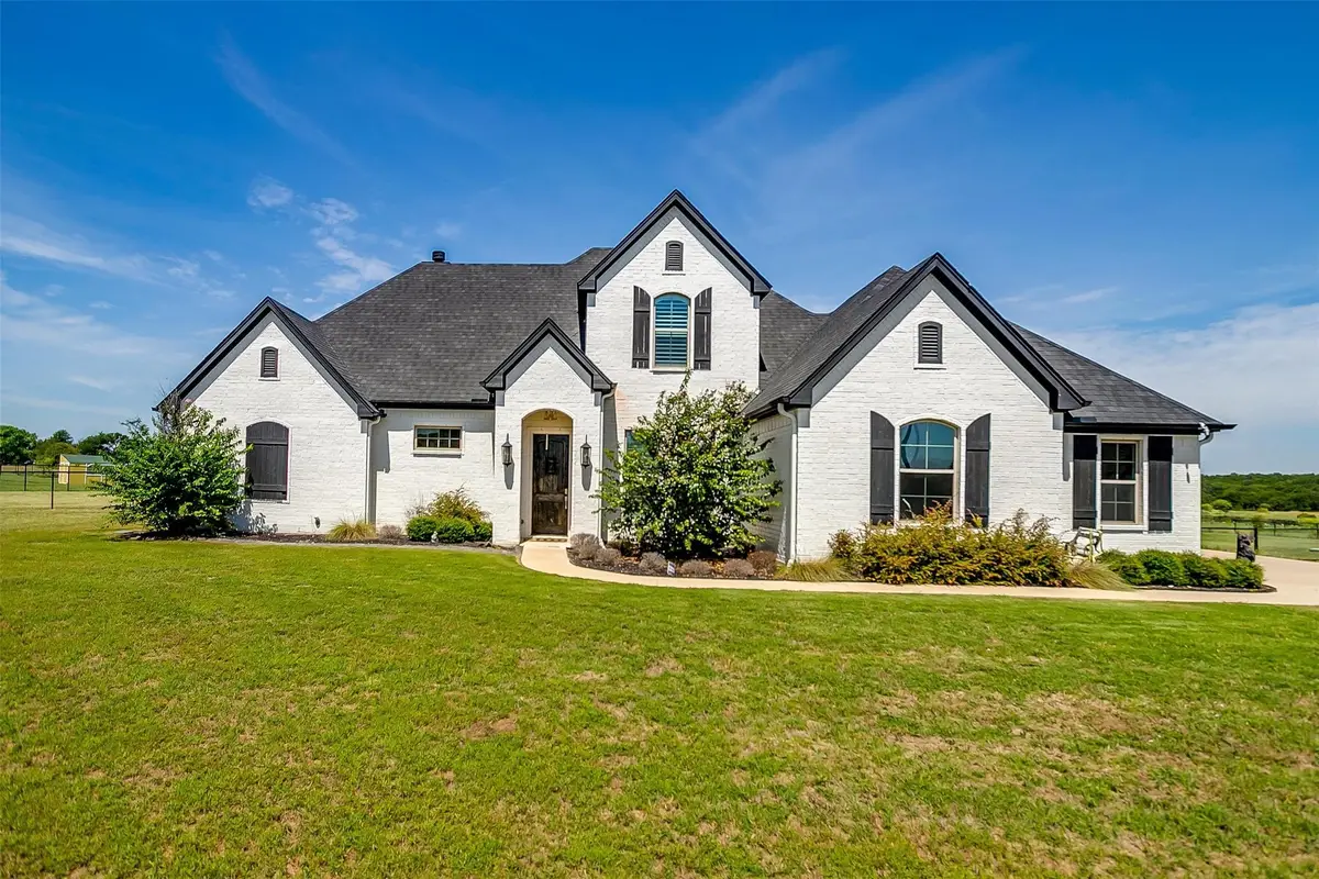 161 El Dorado Trail, Millsap, TX 76066 - #1