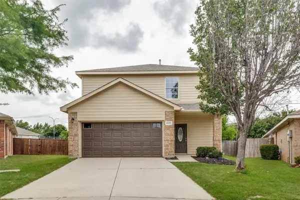 12161 Thicket Bend Drive, Fort Worth, TX 76244