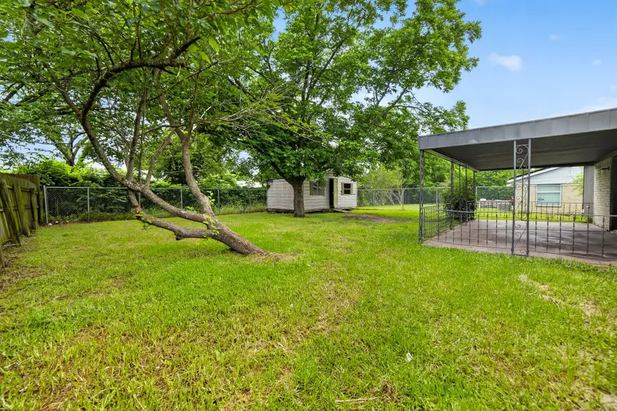 15131 Oakwood Lane, Balch Springs, TX 75180 - #3