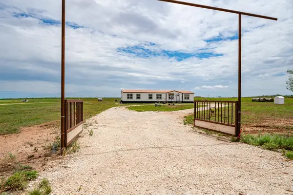 9825 County Road 452, Merkel, TX 79536