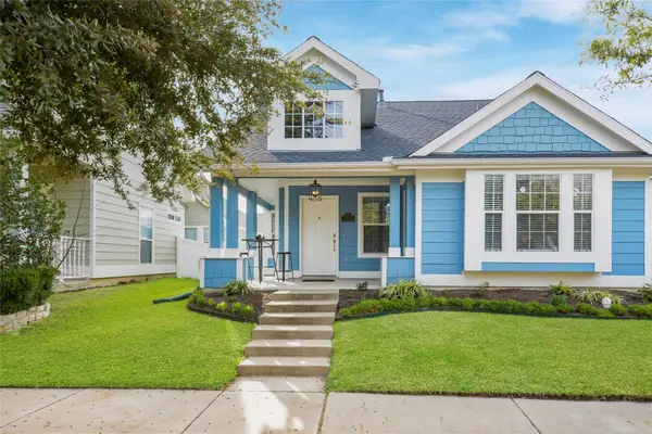 1808 Forsythe Drive, Savannah, TX 76227