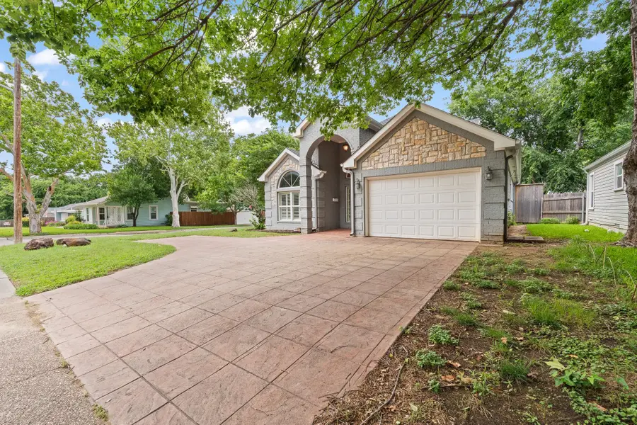 4001 Dexter Avenue, Fort Worth, TX 76107 - #2