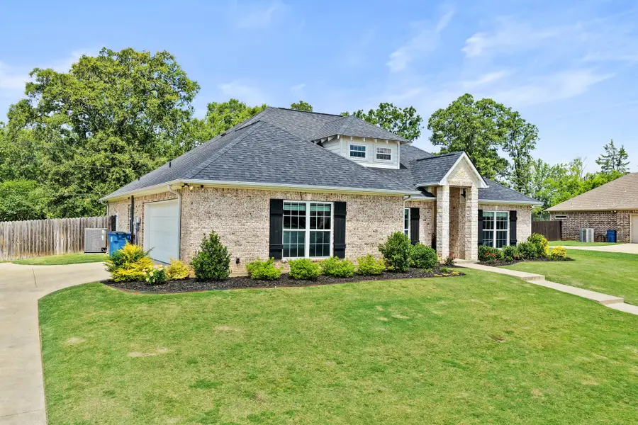 2729 Stone Briar, Mount Pleasant, TX 75455 - #3