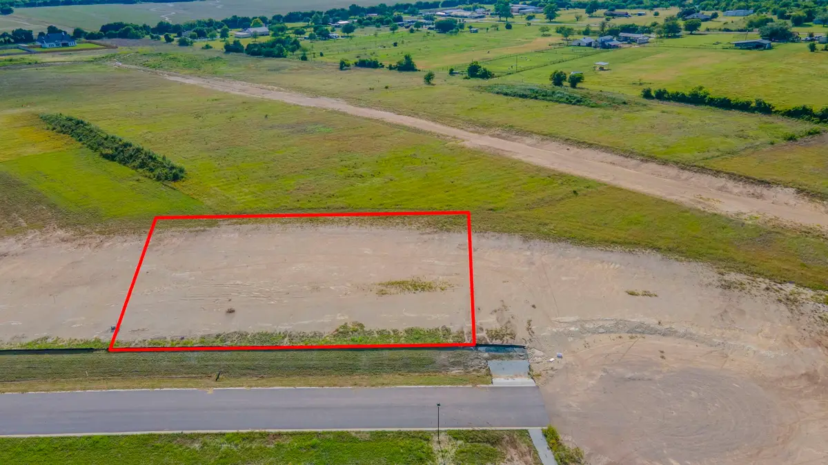 200 Lakeside Landing, Lorena, TX 76655 - #1