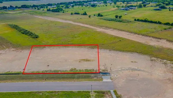 200 Lakeside Landing, Lorena, TX 76655