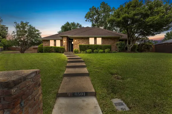 6501 Lake Side Circle, North Richland Hills, TX 76180