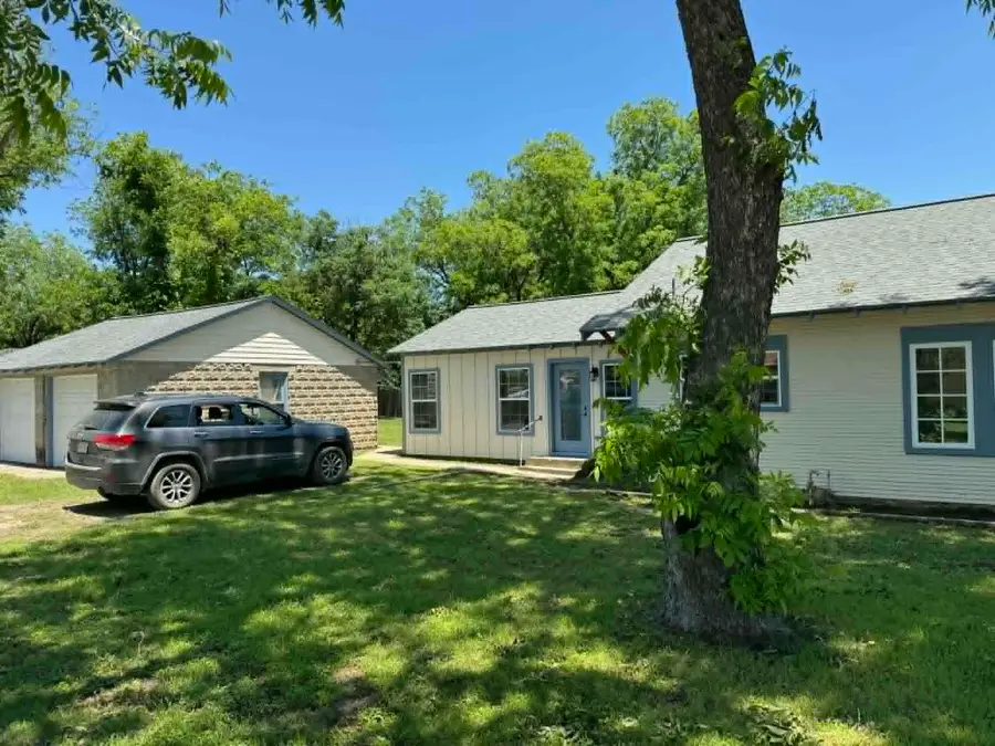 230 SW Live Oak, Dublin, TX 76446 - #2
