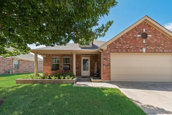 13708 Trail Break Drive, Fort Worth, TX 76052