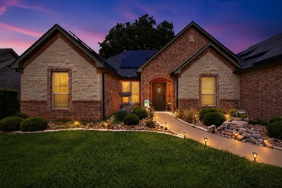 701 W Lamberth Road, Sherman, TX 75092 - #2