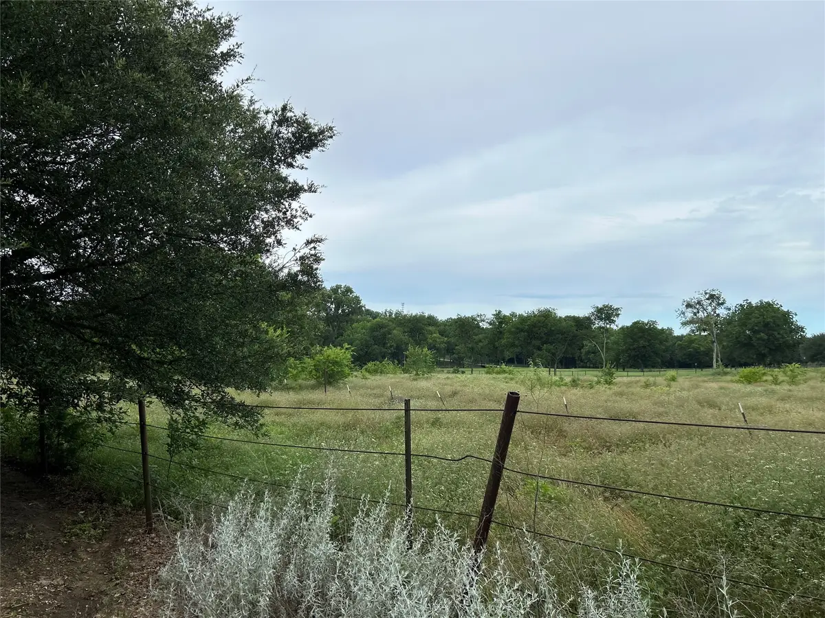 215 N Cummings Drive, Alvarado, TX 76009 - #1