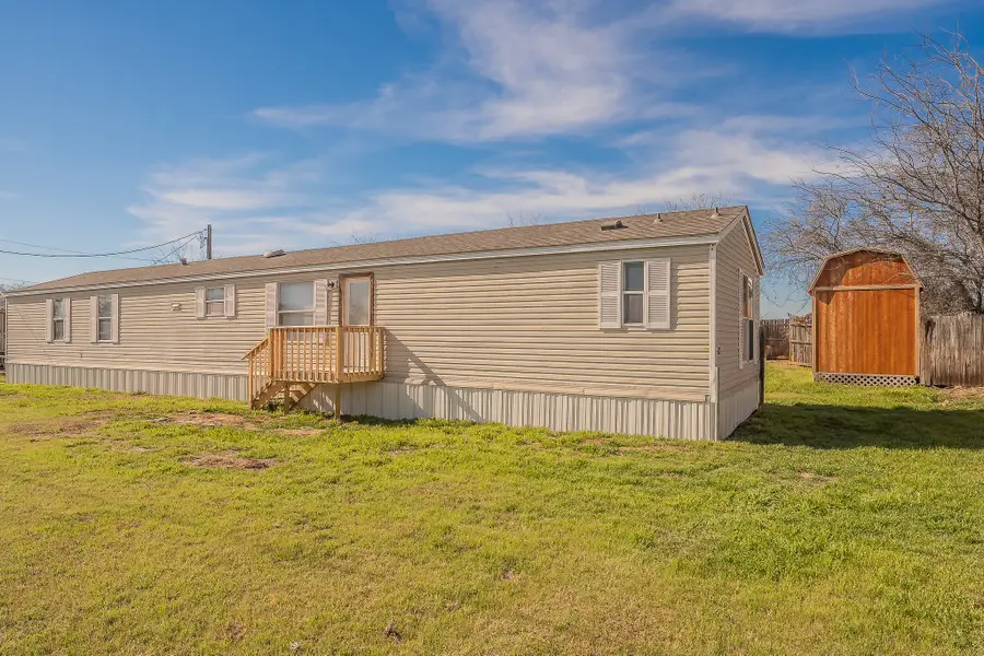 912 Skylar K Drive, Granbury, TX 76049 - #3