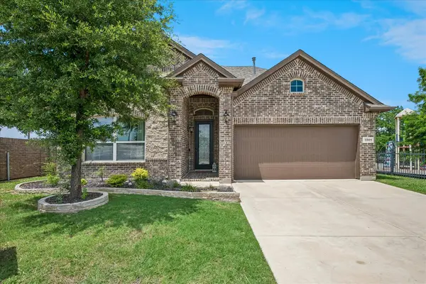 3001 Hidden Valley Drive, Fort Worth, TX 76177