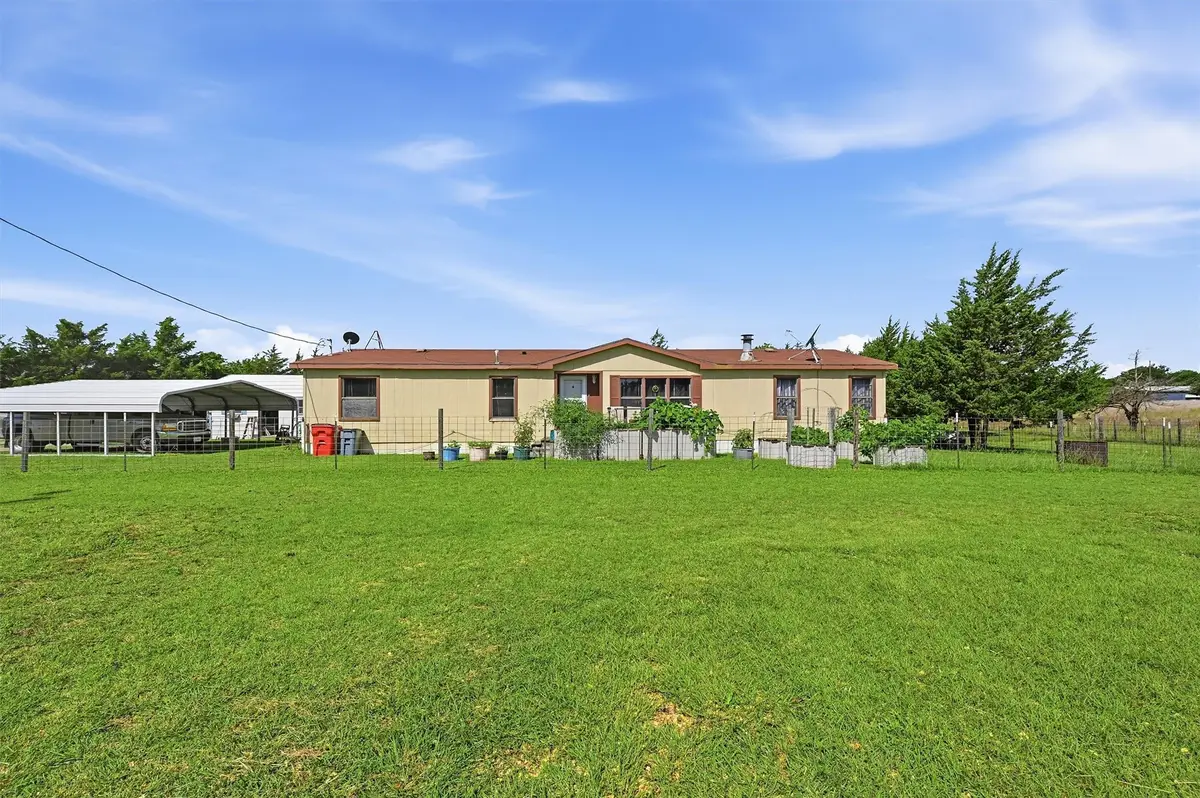 872 County Road 4244, Bonham, TX 75418 - #1