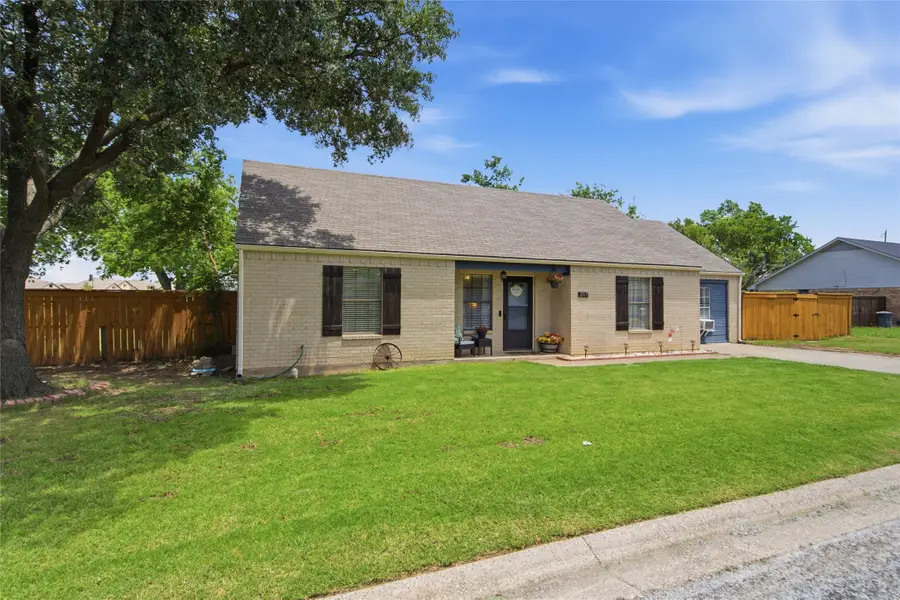 217 N Laramie Circle, Pilot Point, TX 76258 - #2