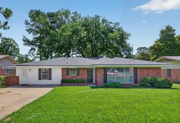 2709 Ridge Lake Drive, Shreveport, LA 71109