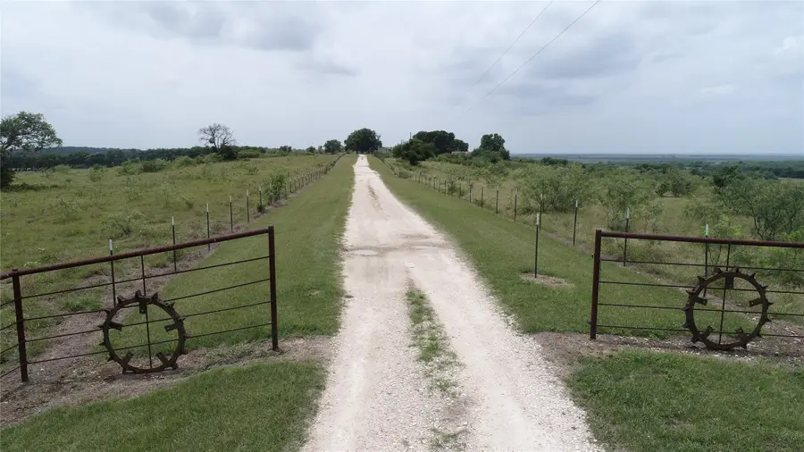 1191 J B Vandiver Loop, Moody, TX 76557 - #2