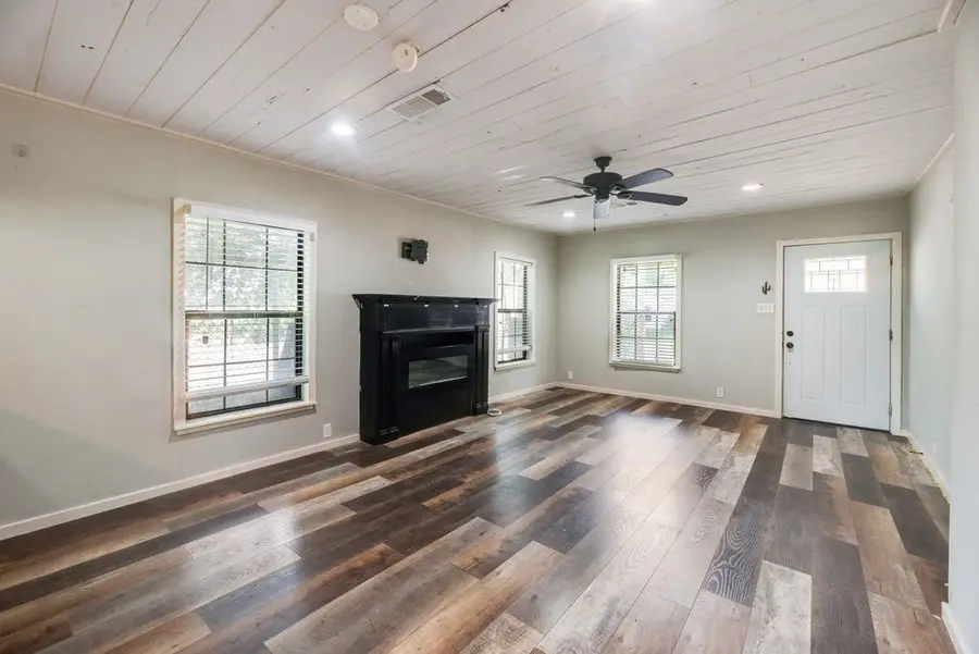 4419 Lawnview Avenue, Dallas, TX 75227 - #3