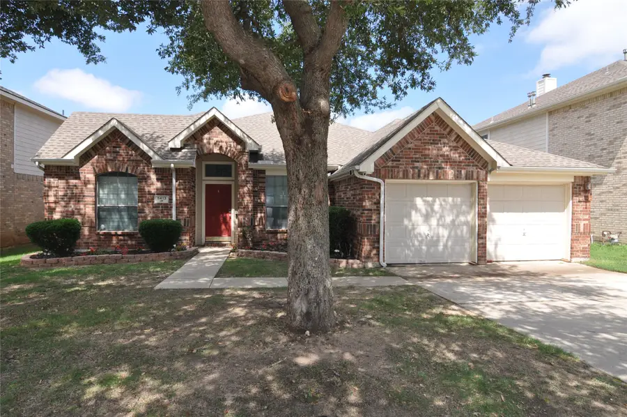 8413 Tribute Lane, Fort Worth, TX 76131 - #2